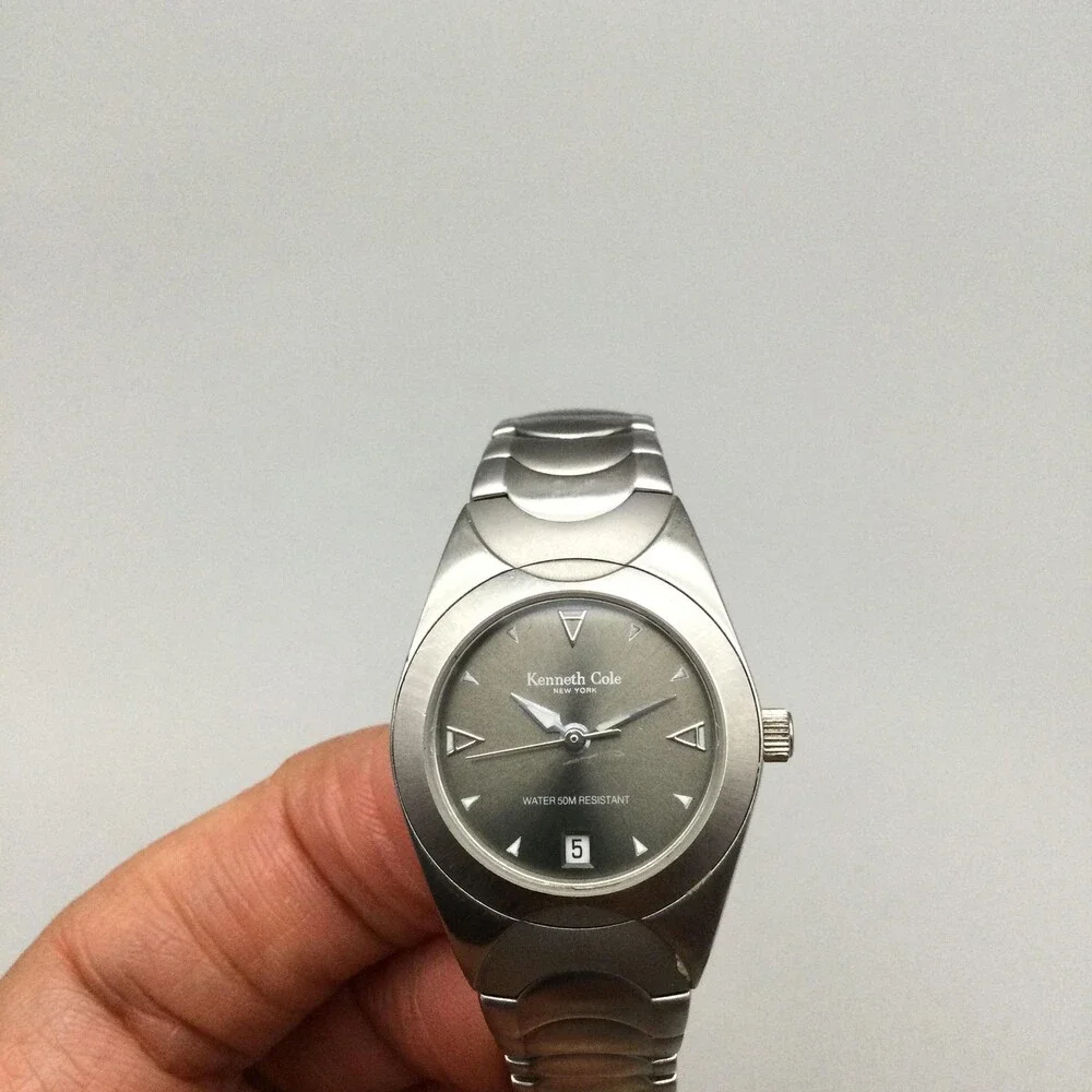 Kenneth Cole Womens Watch 24mm Gray Dial Stainless Date 50M New Battery 6
